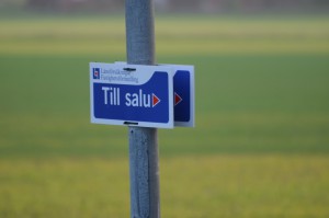 Till salu-skylt